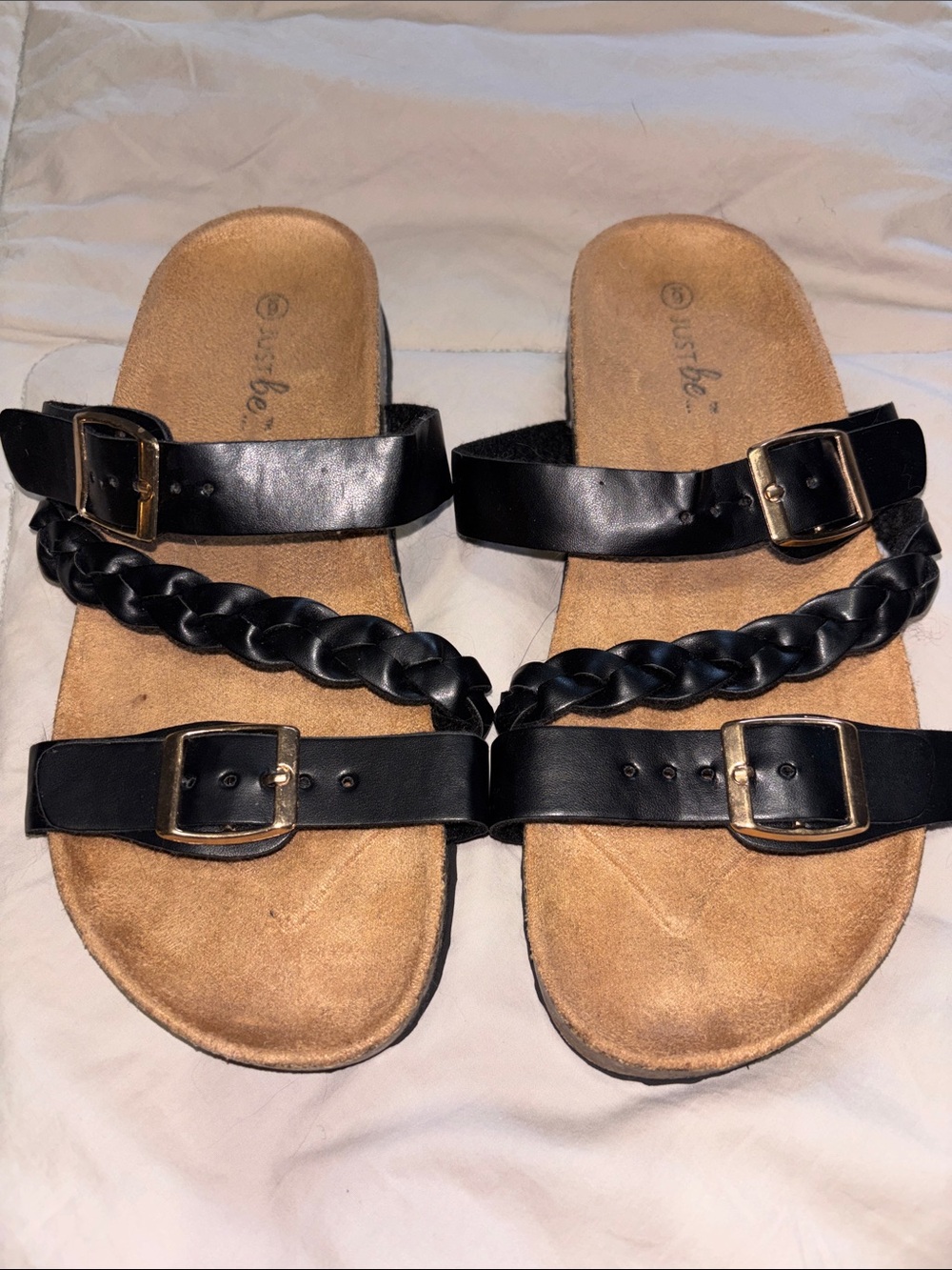 Footbed sandles